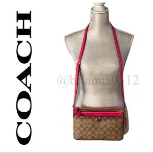 LAST PRICE DROP 🎉 Coach Signature Canvas Crossbody Bag